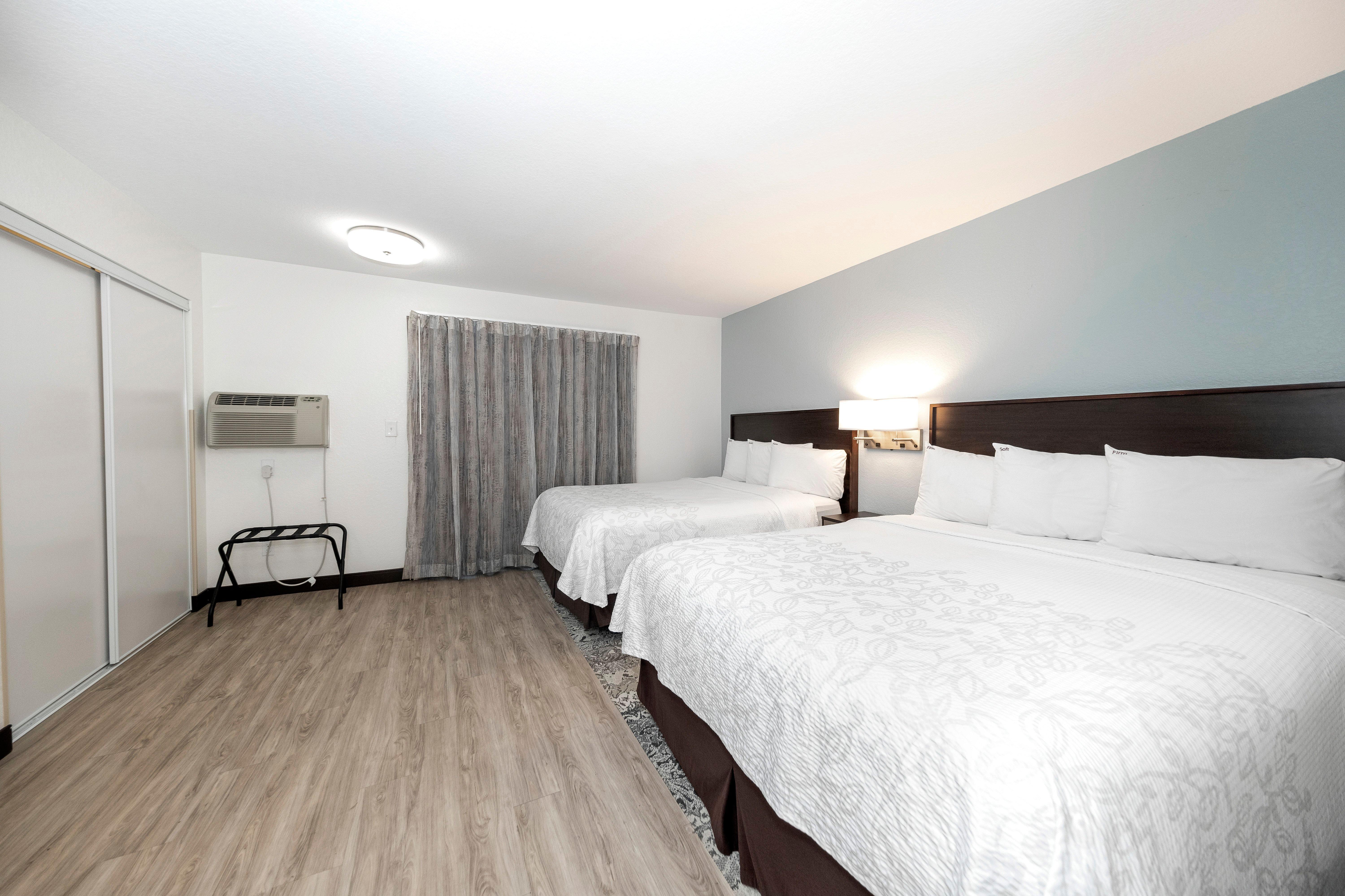 Red Roof Inn Plus+ & Suites Naples Downtown-5Th Ave S מראה חיצוני תמונה